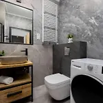 Διαμέρισμα Unique Bright For 4 People Remote Work & Balcony Close To Pge By Renters *