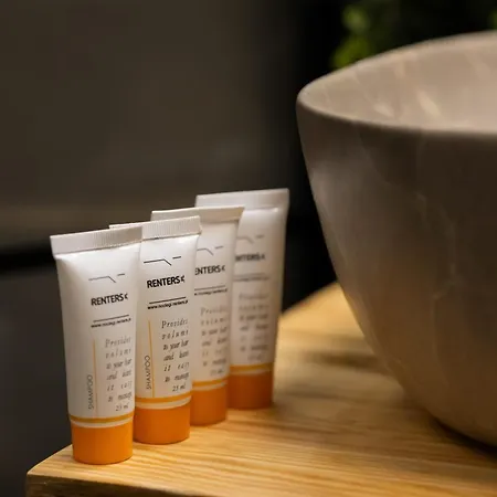 Daire Unique Bright For 4 People Remote Work & Balcony Close To Pge By Renters