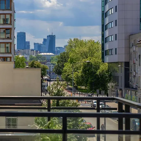 Apartman Unique Bright For 4 People Remote Work & Balcony Close To Pge By Renters *