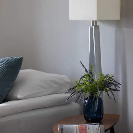 Apartment Unique Bright For 4 People Remote Work & Balcony Close To Pge By Renters Warsaw